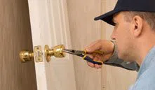 City Locksmith Services Boynton Beach, FL 561-692-4524 - 6-Locks-Replace